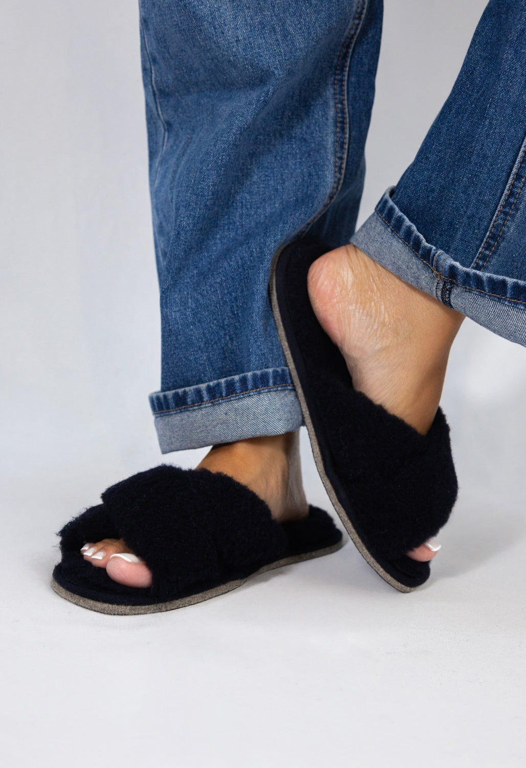Yvette Fluffy Navy