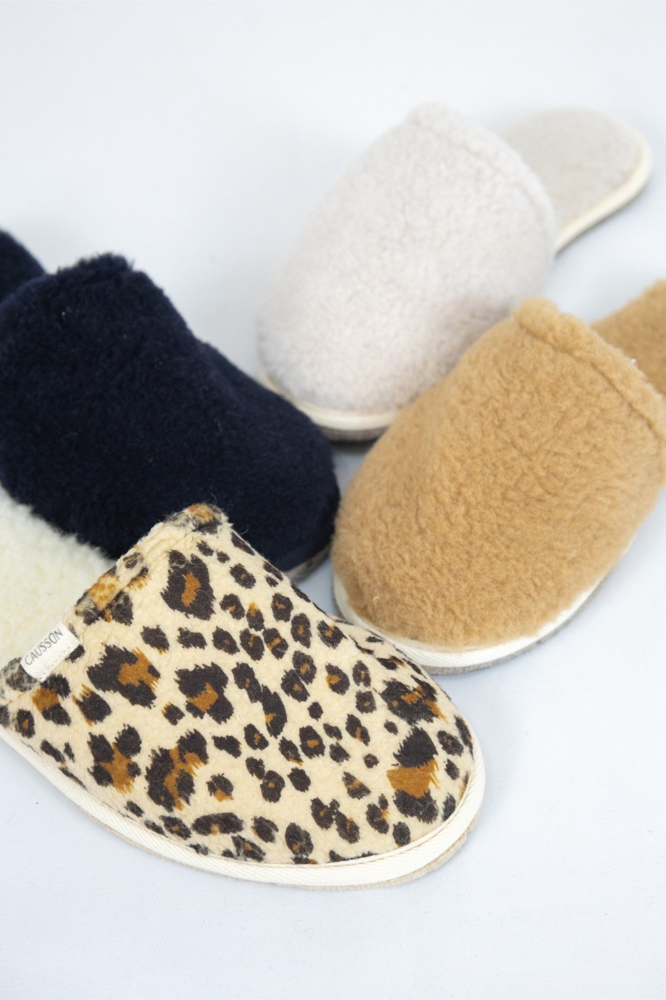 Simone Fluffy Navy